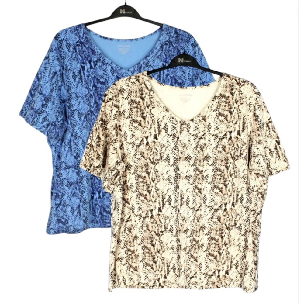 Lot of 2, HANNAH WOMAN Beige/Blue SNAKE ANIMAL PRINT V-Neck TEE/TOP sz 1X